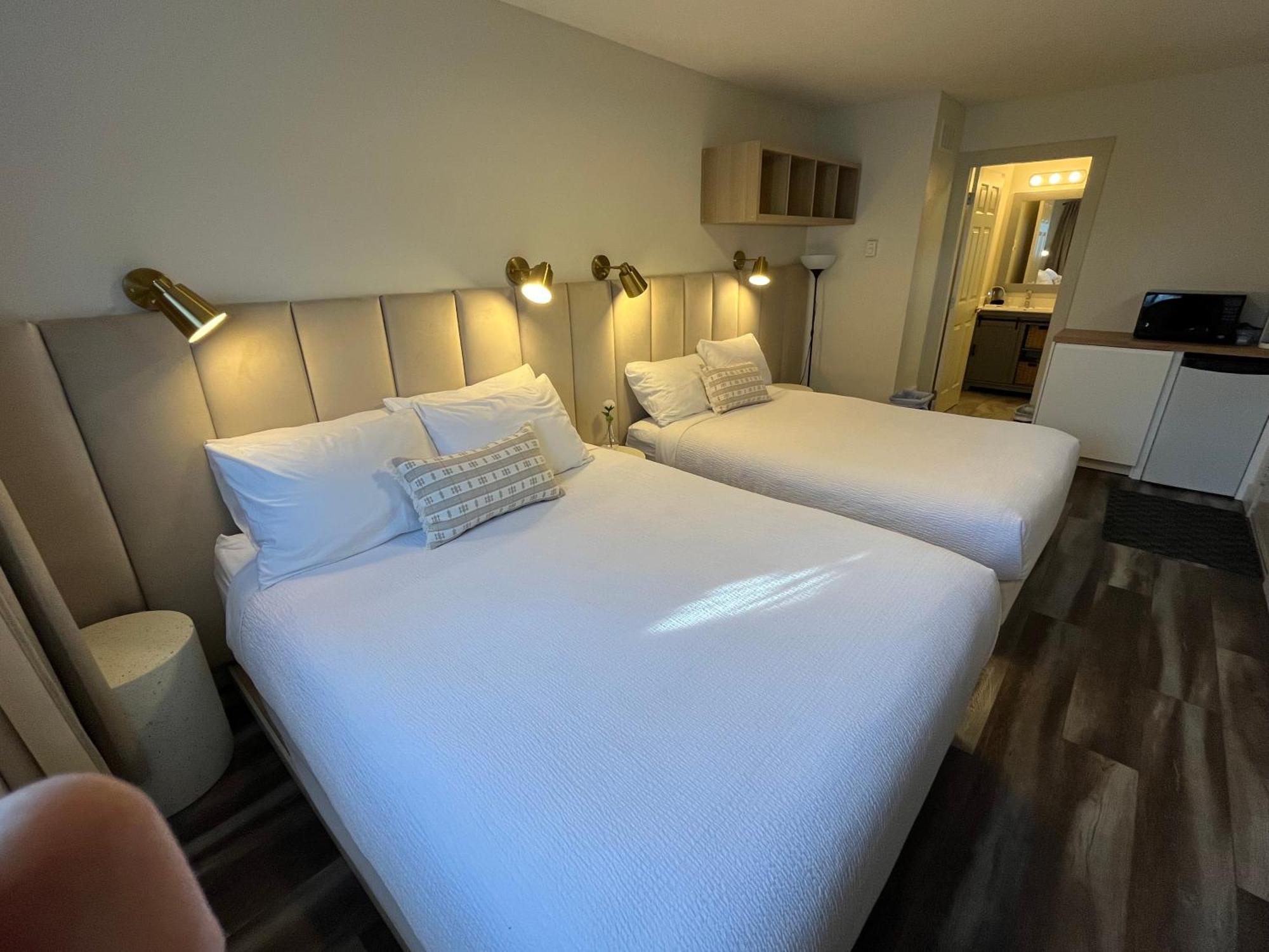Lakeside Villa & Nordic Spa Penticton Ngoại thất bức ảnh