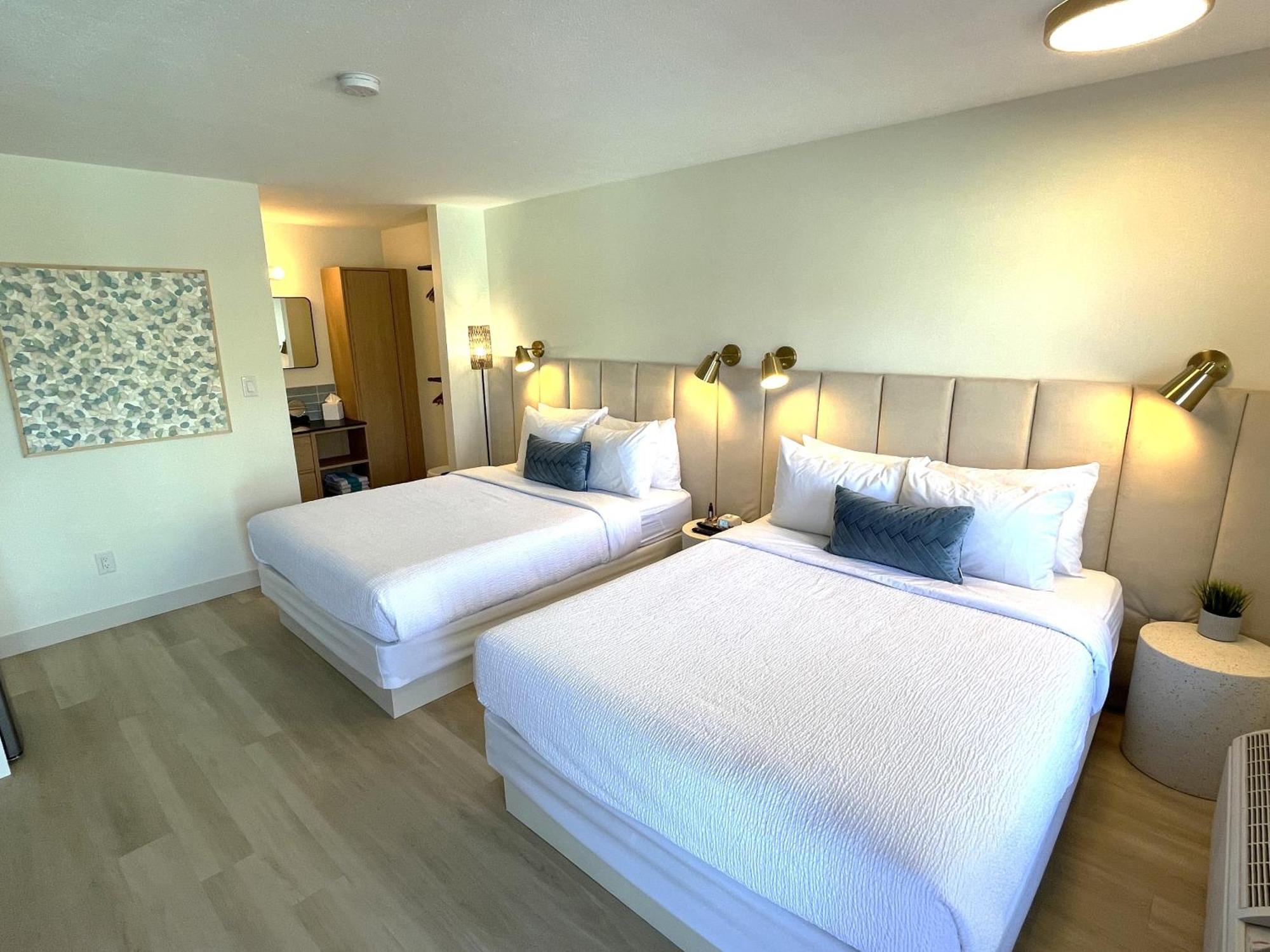 Lakeside Villa & Nordic Spa Penticton Ngoại thất bức ảnh