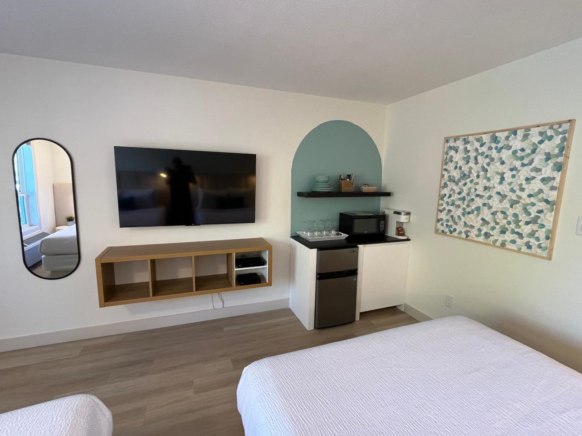 Lakeside Villa & Nordic Spa Penticton Ngoại thất bức ảnh